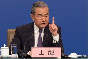 China reafirma su postura frente a los aranceles de EE.UU. y apuesta por la paz en Ucrania