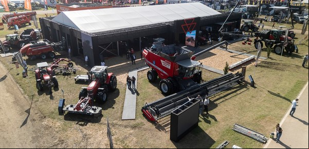 La fuerte apuesta de Massey Ferguson en Expoagro 2025: cosechadora oficial, amplia gama de modelos y créditos a tasa 0
