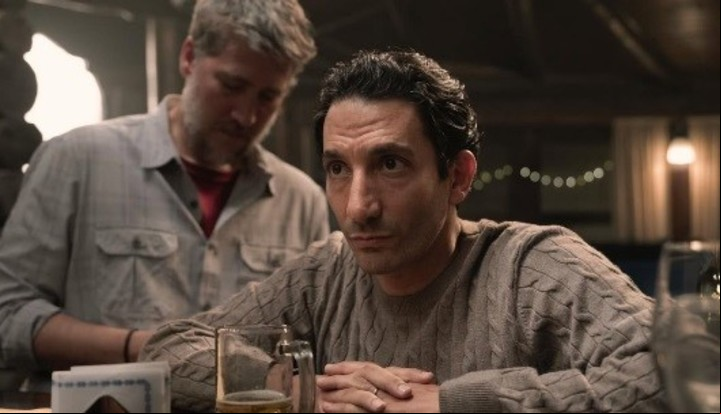 Juan Minujin, en la ficción de "Atrapados". Foto: Cleo Bouza / Netflix