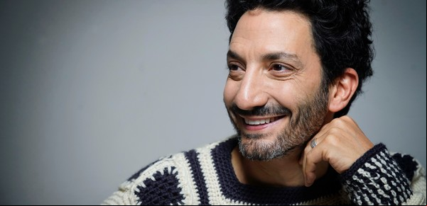 Juan Minujín, el actor que trabajó con Angelina Jolie, Anthony Hopkins y Jonathan Price, pero no es cholulo de ellos, sino de los tenistas