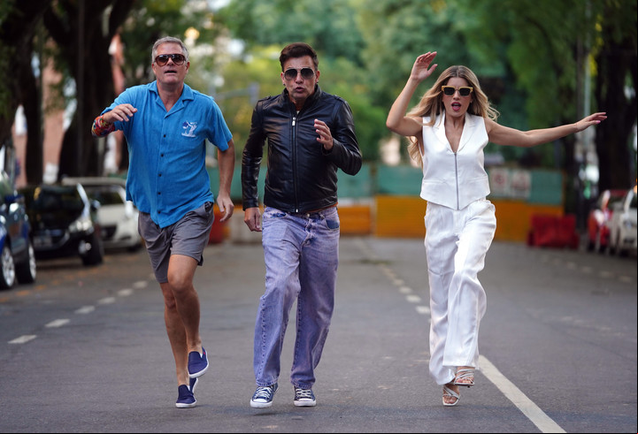 En carrera. Amigorena, Bossi y Fernández dicen que cada encuentro entre los tres es "un espacio de locura". Foto: Marcelo Carroll