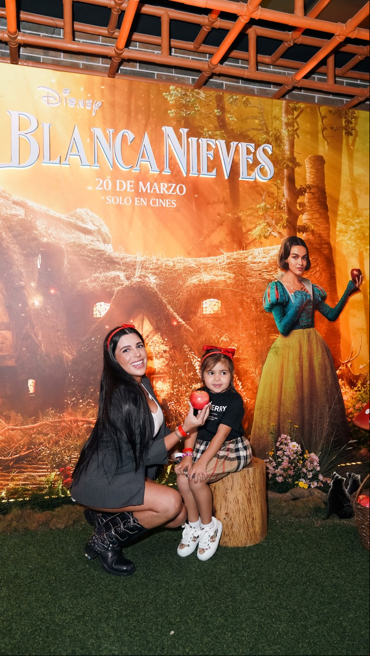 Valu Cervantes en la función especial de Blanca Nieves. | Fotos: Prensa Disney