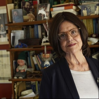 Liliana de Riz: “Por ser outsider, se le permite a Milei ser soez y usar una ira fanática"