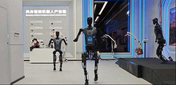 La carrera del futuro ya llegó a China: un robot se enfrentará a humanos en una media maratón histórica