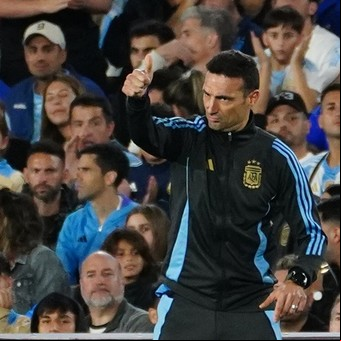 Lionel Scaloni disculpó a Raphinha tras la paliza de Argentina contra Brasil: "Quiero que la gente disfrute"