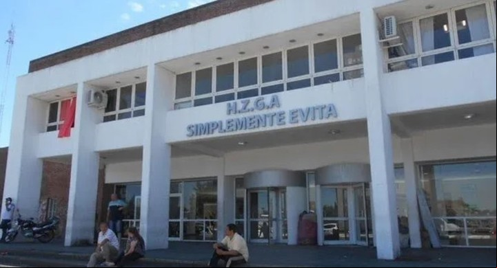 La niña golpeada fue llevada al hospital Simplemente Evita de González Catán, donde llegó sin vida.