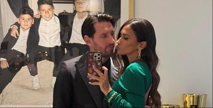 Messi y Antonela, antes de asistir a la fiesta de Beckham con toda la familia.