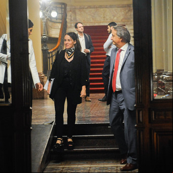 Quién es María Ibarzábal Murphy, la encargada de "cuidarle" la firma al presidente Javier Milei