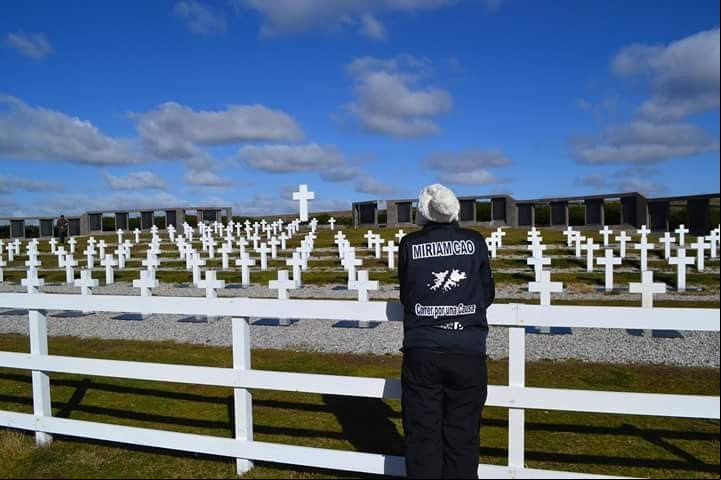 Mirian además de prepararse todos los años para correr, realiza una muestra itinerante llamada: "Malvinas con mirada de mujer" y lanzará su segundo libro de apoyo docente.