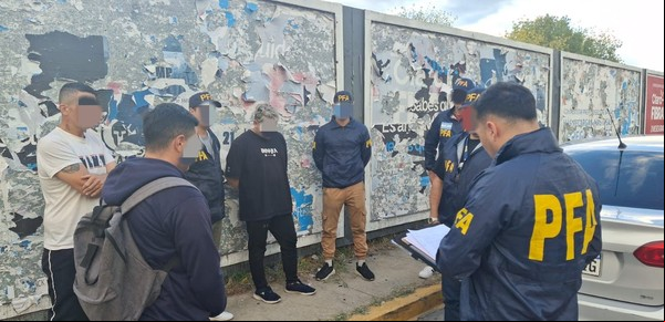 Cayó el freestyler Isidishi por grooming y pedofilia: filmaba abusos a menores y vendía el contenido en Internet