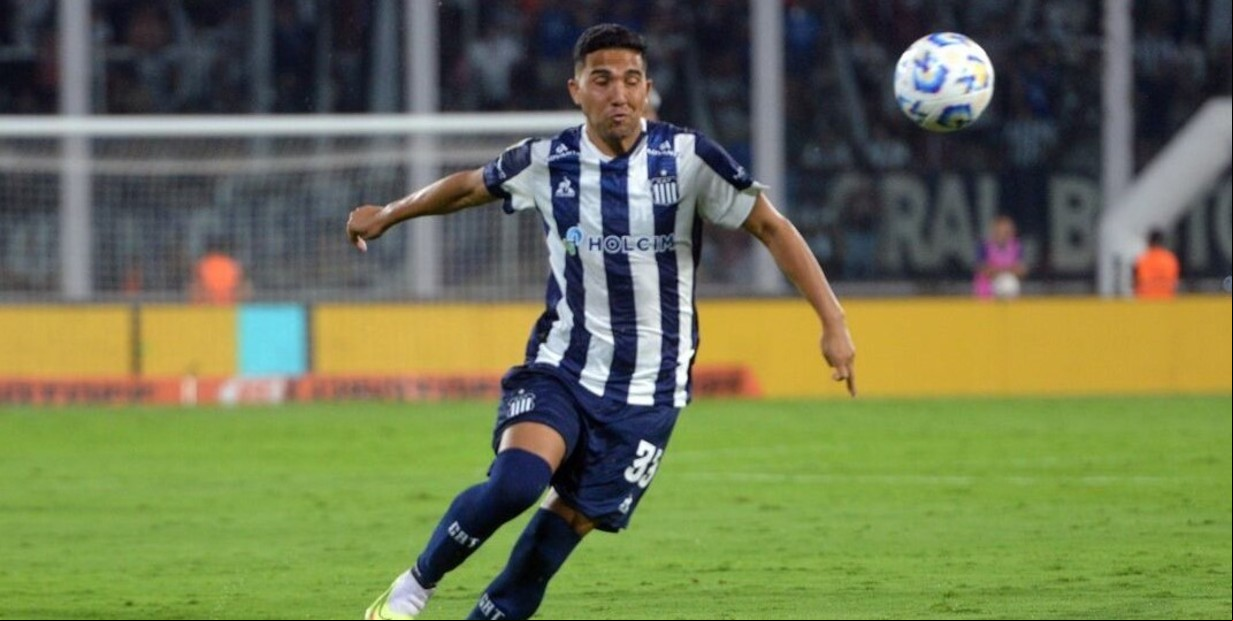 Sobreseyeron al futbolista Emanuel "Bebelo" Reynoso en la causa por lesiones y amenazas