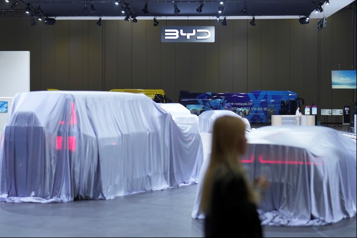 BYD le solicitó al Gobierno argentino importar autos sin aranceles; (AP Photo/Lee Jin-man)