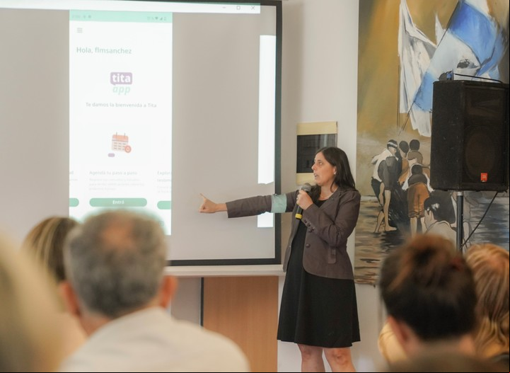 Presentación de la aplicación Tita para prevenir y concientizar sobre el VPH.