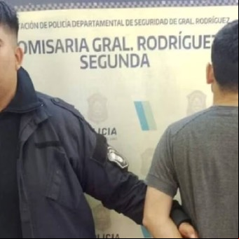 Detuvieron a un policía de la Ciudad acusado de abusar de un nene desde que tenía 10 años, grabarlo y vender el contenido 