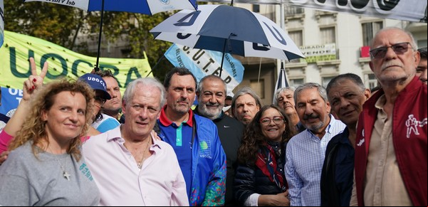 Tercer paro general contra Milei: la CGT vuelve a desafiar al Gobierno, pero habrá colectivos
