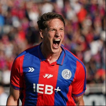 Un San Lorenzo pragmático le ganó a Atlético Tucumán por la magia de Muniain y la cabeza de Vombergar, para meterse en los playoffs