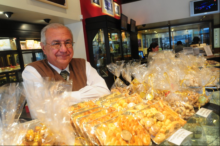 Eduardo Zabalegui, en la Confitería Gran Córdoba. Foto: Clarín