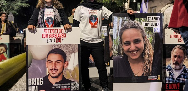 Gaza: la Yihad Islámica tiene en su poder al rehén israelí Rom Braslavski y lo muestra en un video