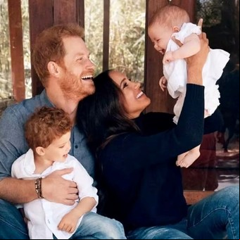 ¿Por qué Meghan Markle y el príncipe Harry usan dos apellidos para sus hijos?