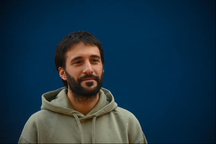 Recientemente, junto a la socióloga española Marta Martínez Muñoz, lanzó en España Adultocentrismo, ¿qué piensan chicas y chicos? (Octaedro). Foto: Mariana Nedelcu.