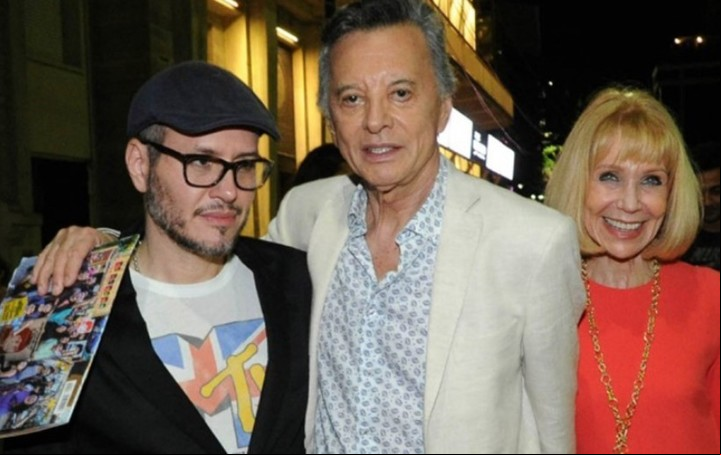 Martín Ortega junto a su papá, Palito Ortega y su madre, Evangelina Salazar.
