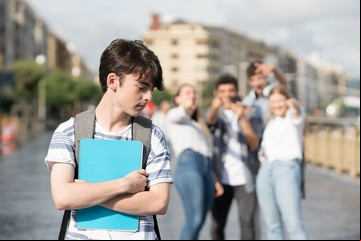 Día Internacional contra el Bullying: cómo ayudar a un hijo que es víctima de acoso escolar, según UNICEF
