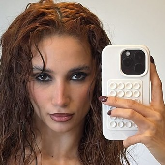 Tras separarse de Alex Caniggia, Melody Luz enfrentó rumores de un nuevo romance