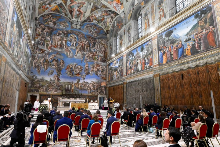 Un majestuoso escenario con los frescos de Miguel Ángel, Pietro Perugino, Sandro Botticelli y Domenico Ghirlandaio (EFE).
