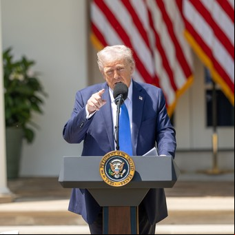 Donald Trump revela un presupuesto ultraconservador, centrado en la seguridad