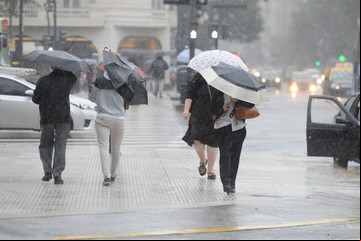 Cómo estará el clima este domingo 4 de mayo en el AMBA: ¿vuelven las lluvias en el cierre del fin de semana largo?