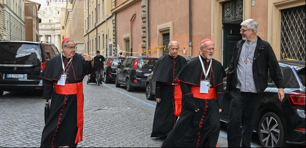 ¿Quién será el próximo Papa? "Está todo abierto",  dicen cardenales argentinos y crece la ansiedad