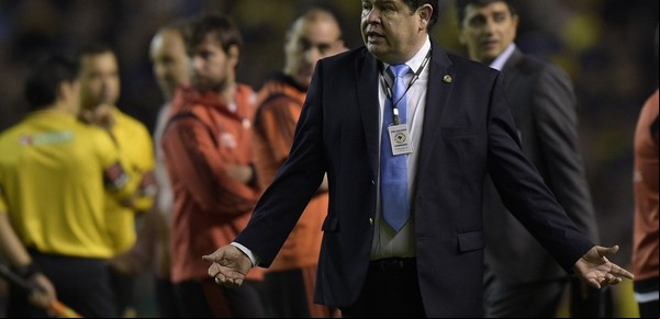 El boliviano Roger Bello, comisario de Conmebol en la noche del gas pimienta en la Libertadores 2015: "En el fútbol, si hay algo que no existe, es el secreto"
