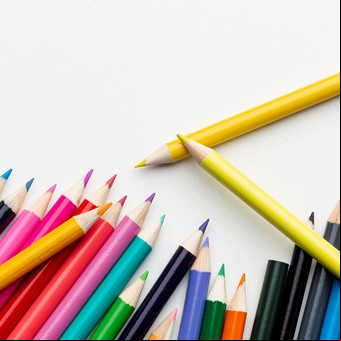 Si tenés lápices de colores viejos en casa sin usar, probá convertirlos en objetos útiles y decorativos con estos tips
