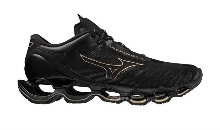 Mizuno Wave Prophecy 12. Con estructuras mecánicas en la suela. US$ 210.