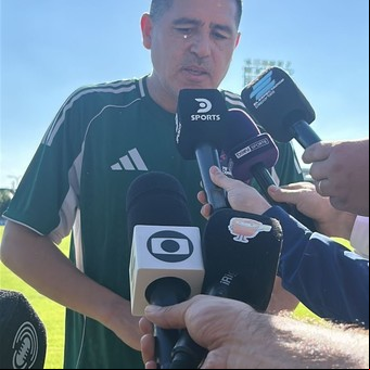 Riquelme, desde Paraguay, envió un fuerte mensaje a los hinchas de Boca: "No se dejen llenar la cabeza"