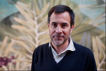 Luis Solano: “Mi misión es leer malos libros para que otros lean buenos”