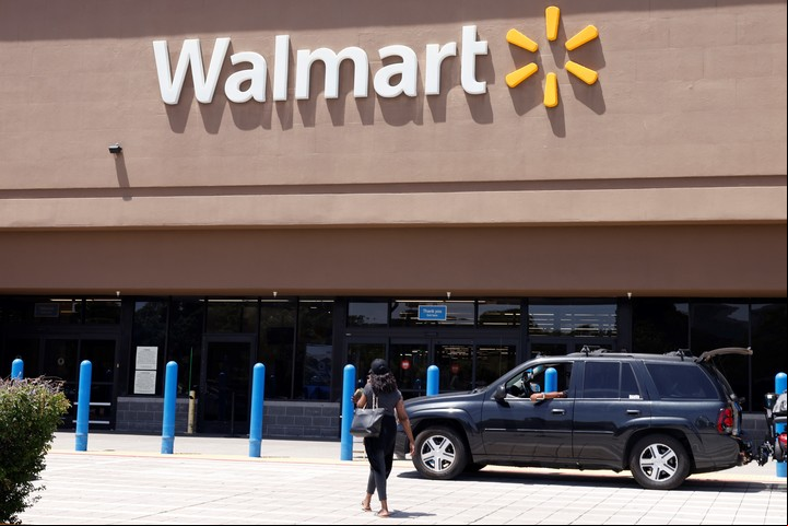 Un local de Walmart en Pleasanton, California. Foto: EFE