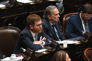 El Congreso discute mejoras jubilatorias y la oposición explora fórmulas para que no las vete Milei