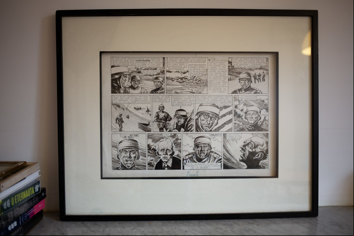 En el cuadro, el original de la historieta, que le permitió a Martin Oesterheld en su casa que le permitió escanearla bien y tener "la huella gráfica real". Foto: Victoria Gesualdi