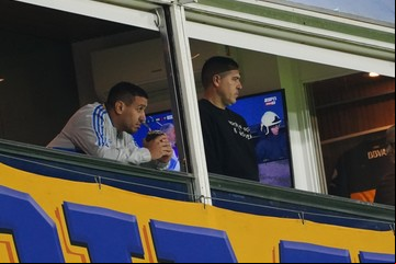 La Bombonera explotó contra la dirigencia de Boca al grito de "que se vayan todos" tras la eliminación ante Independiente