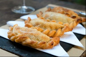 Este fin de semana en Plaza Francia: asado, locro, tamales y postres para celebrar el 25 de mayo