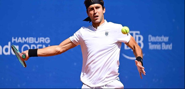 Tomás Etcheverry dio otro paso en Hamburgo, se metió en octavos de final y quiere revertir su magro presente 