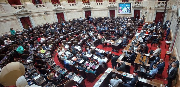 Las leyes para usar los dólares del colchón: el Gobierno busca apoyos en Diputados y los K ya anticipan su rechazo