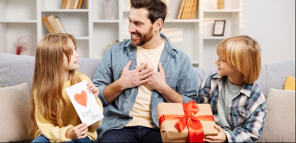Día del Padre 2025: hasta 18 cuotas y descuentos, las promociones bancarias y de billeteras virtuales para regalarle a papá